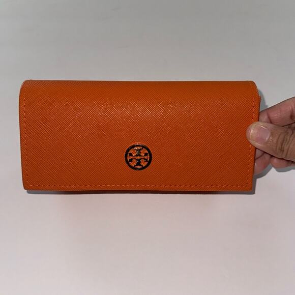 Tory Burch Saffiano Sunglasses Case Color is Orange Gold Hardware Scratch Free - Picture 2 of 8